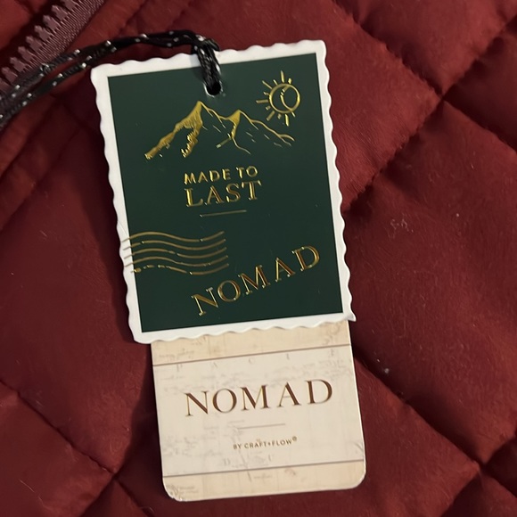 Nomad Quilted Jacket Men's Size Large Red Black Lightweight Full Zip NWT - Picture 5 of 8